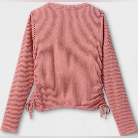 Girls' Art Class Coral Side Cinch Long Sleeve T-
Shirt. Size S (6/6X) - Picture 4 of 5